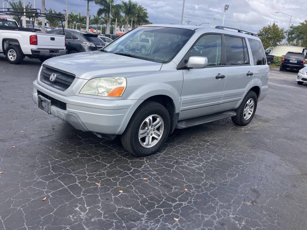 Used 2004 Honda Pilot EX image 4