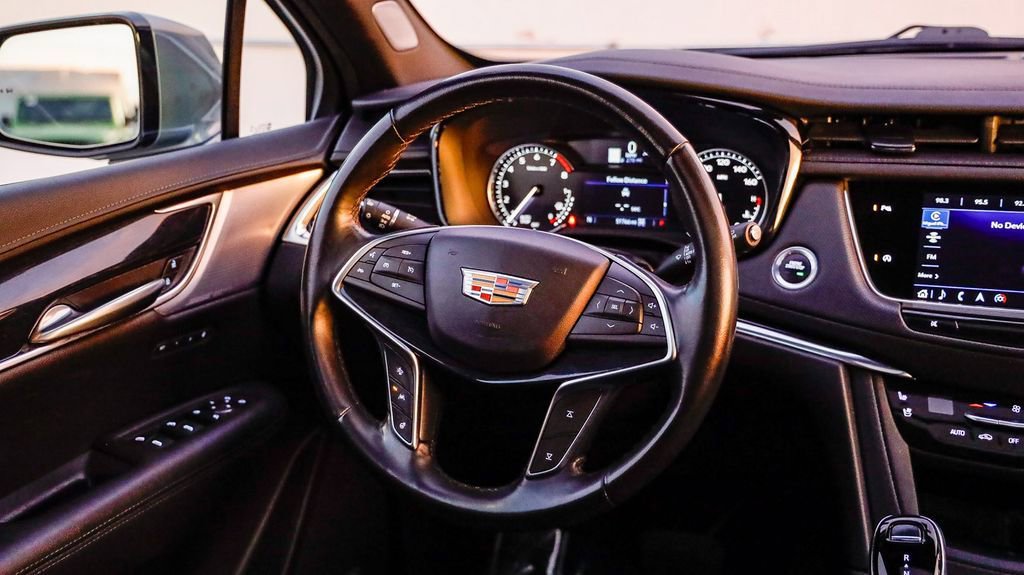 Used 2024 Cadillac XT5 Premium Luxury image 18