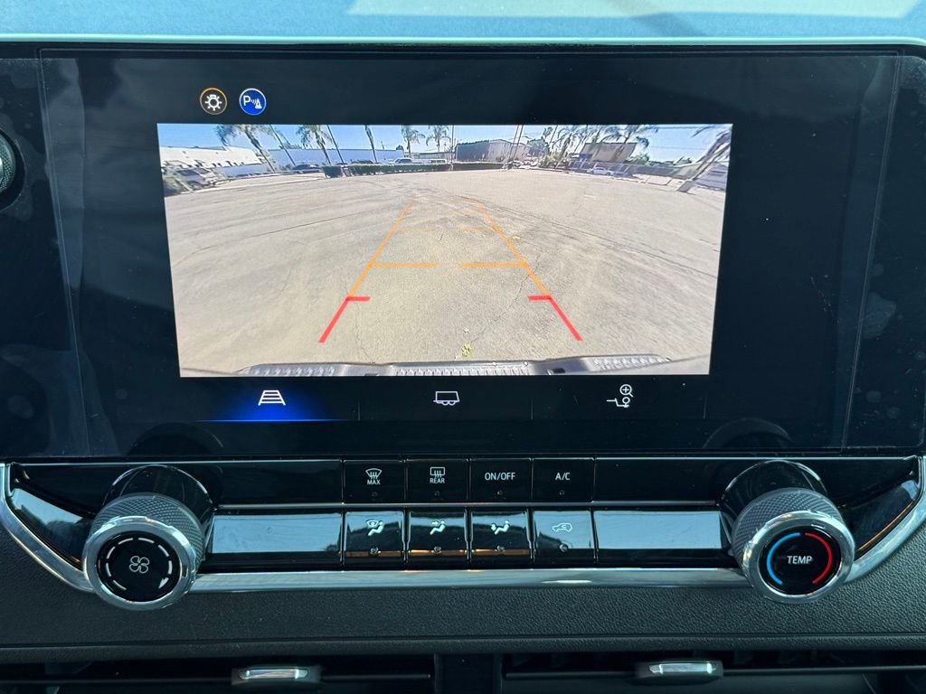 Used 2025 Chevrolet Colorado W/T w/ WT Custom Package RWD image 28