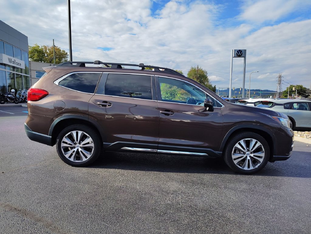 Used 2019 Subaru Ascent Limited AWD/4WD image 4