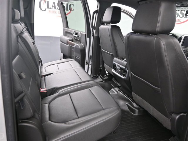 Used 2023 GMC Sierra 2500 SLT w/ SLT Premium Package image 17