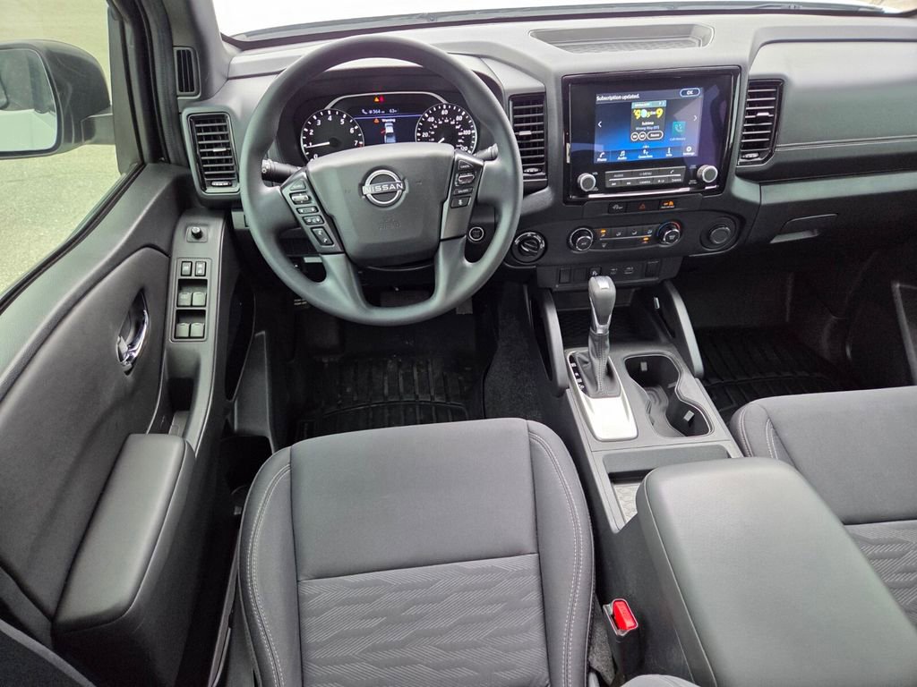 Used 2023 Nissan Frontier SV w/ Midnight Edition Package image 19