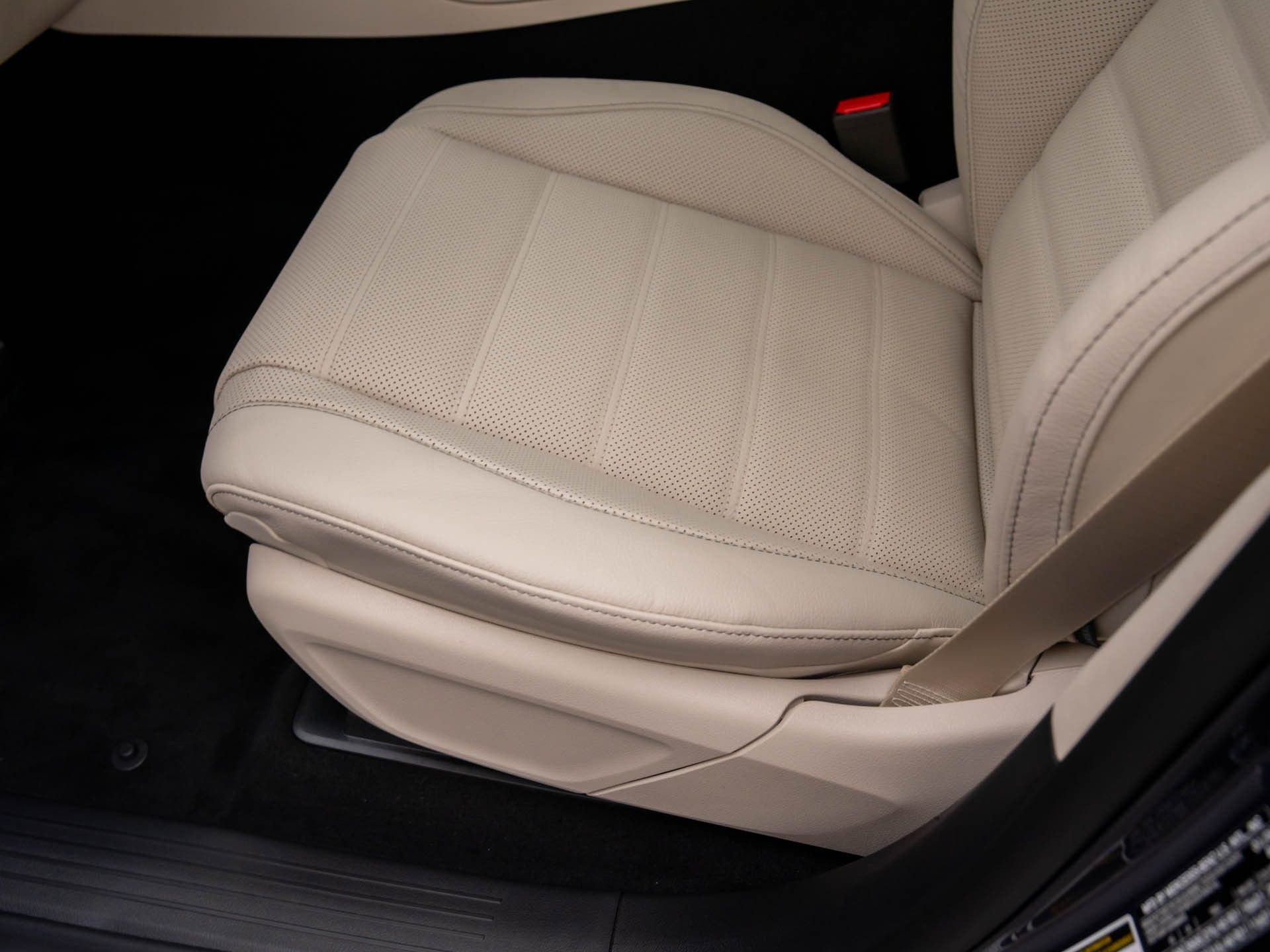 New 2026 Mercedes-Benz GLS 450 4MATIC image 19