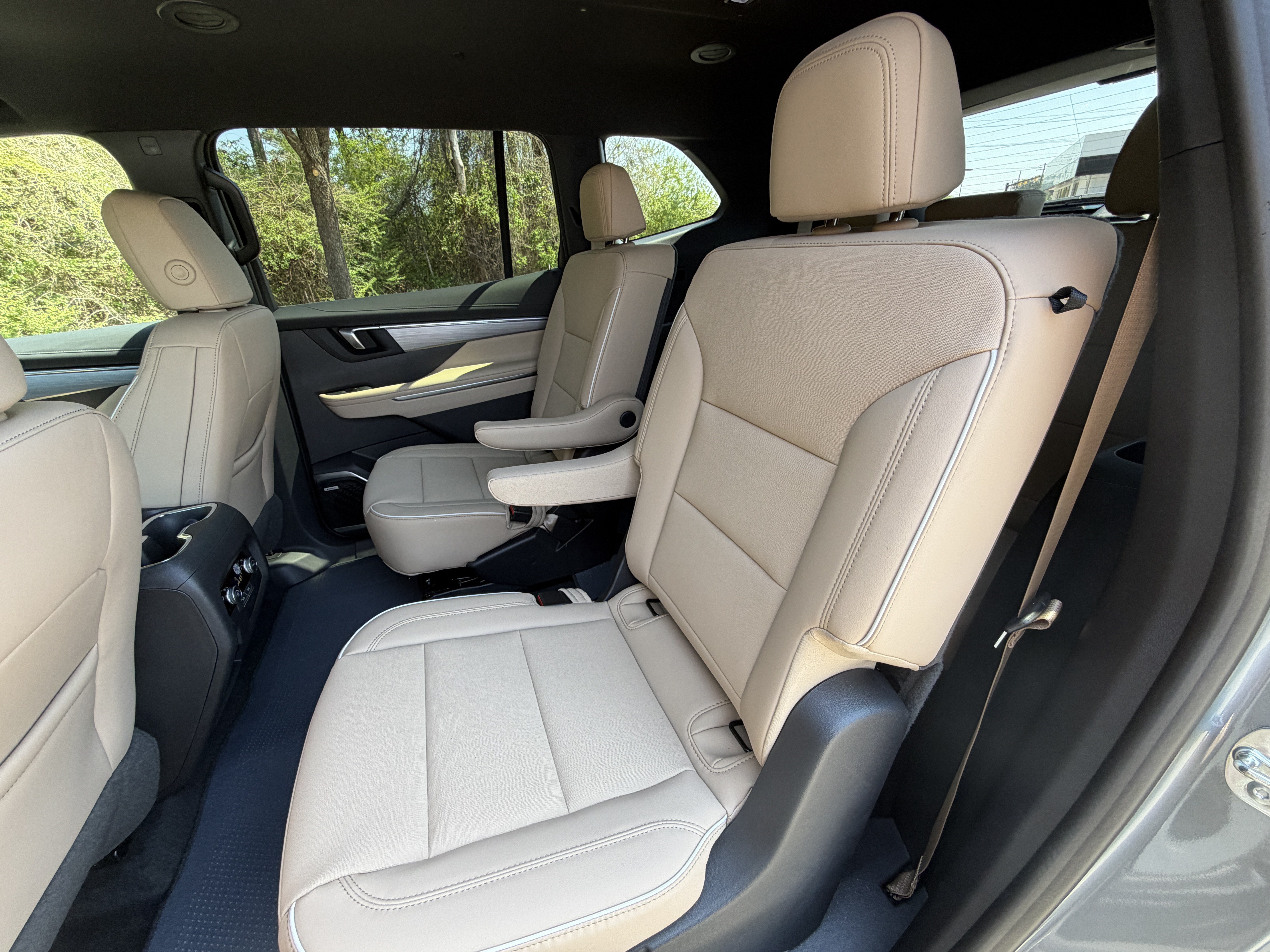 New 2027 Buick Enclave Preferred w/ Power Package FWD image 14