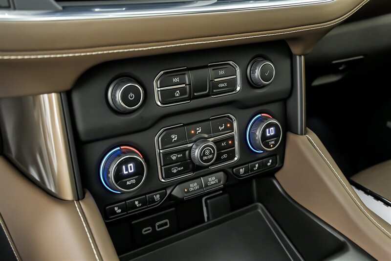 Used 2023 Chevrolet Tahoe High Country AWD/4WD image 30