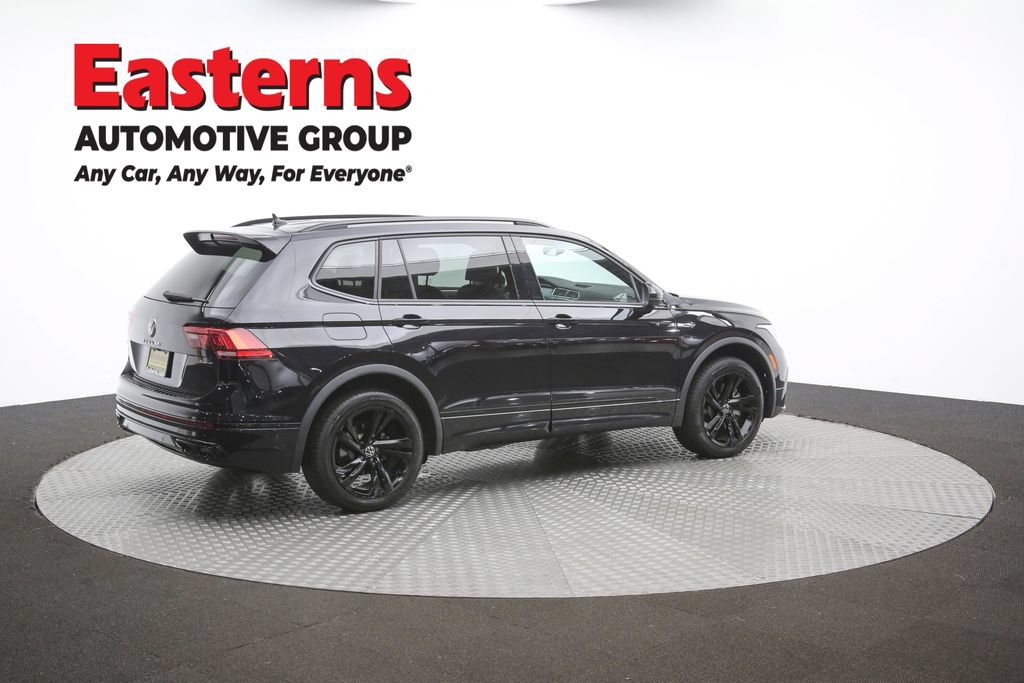 Used 2024 Volkswagen Tiguan SE R-Line AWD/4WD image 59