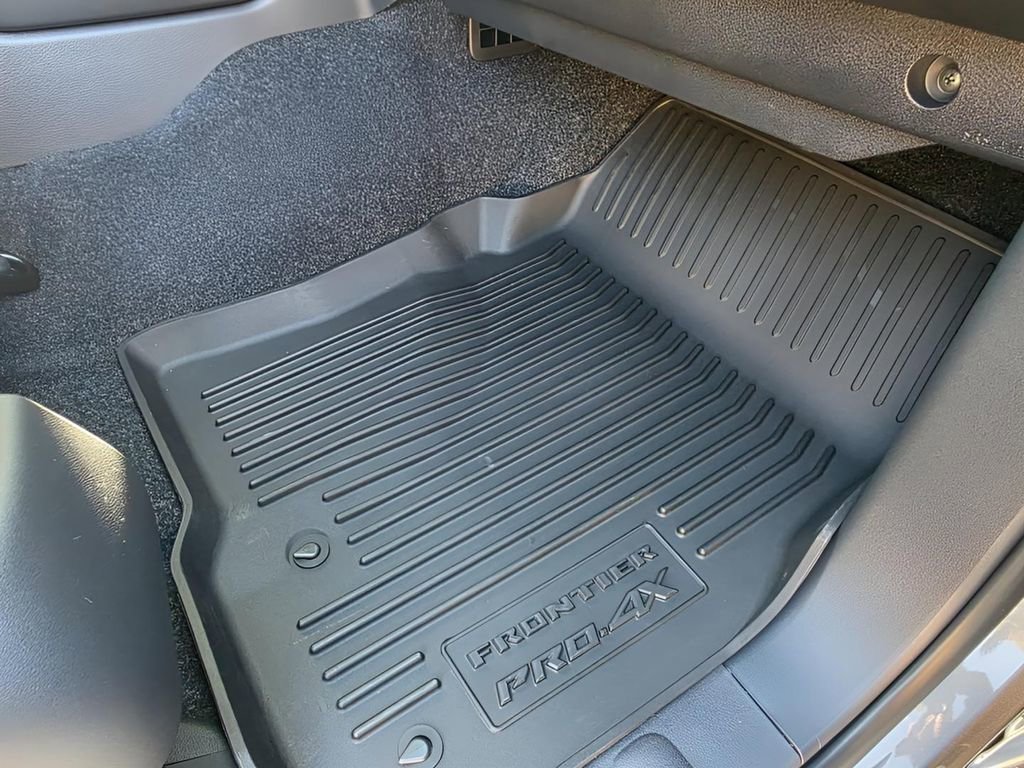 New 2026 Nissan Frontier PRO-4X w/ Tow Package image 12