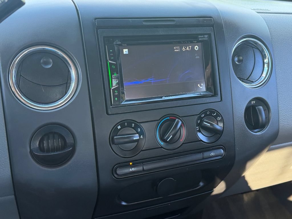 Used 2005 Ford F150 XLT RWD image 21