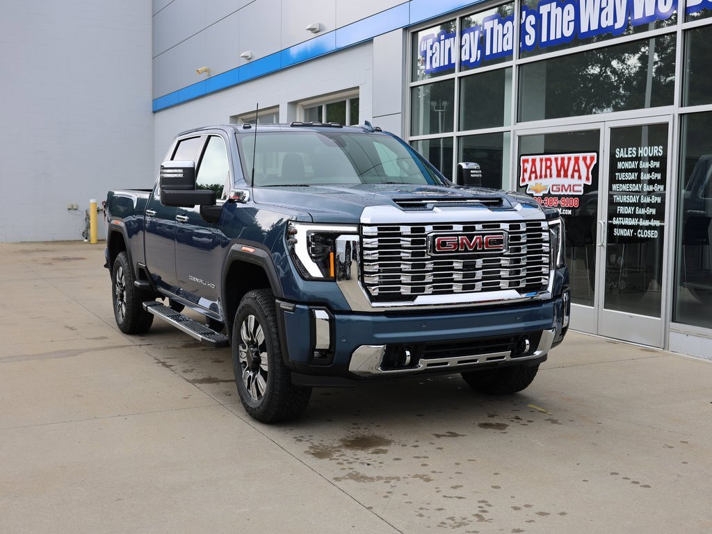 New 2025 GMC Sierra 2500 Denali w/ Denali Reserve Package image 2