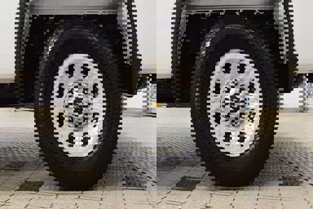 Used 2025 Chevrolet Silverado 3500 W/T w/ WT/CX Safety Package image 19