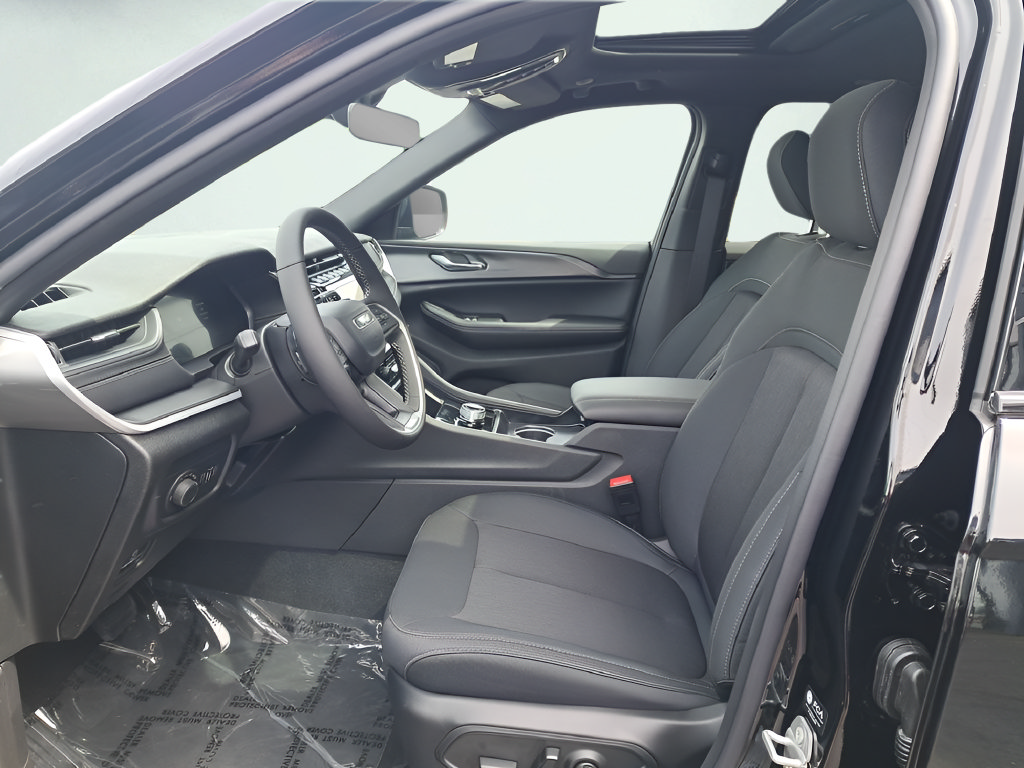 New 2026 Jeep Grand Cherokee Laredo X AWD/4WD image 11