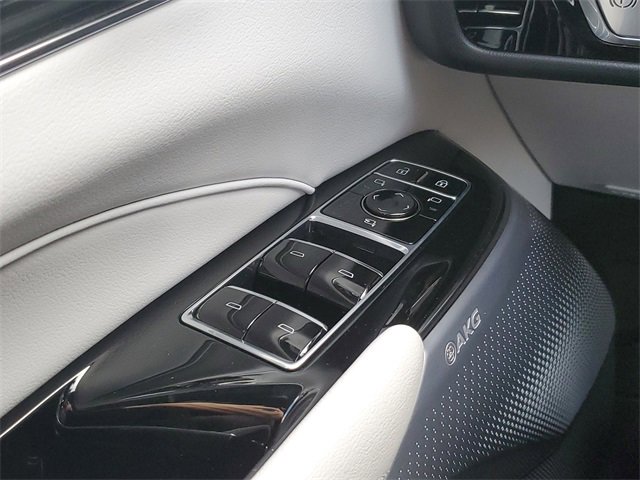 New 2026 Cadillac Lyriq Premium Luxury image 22