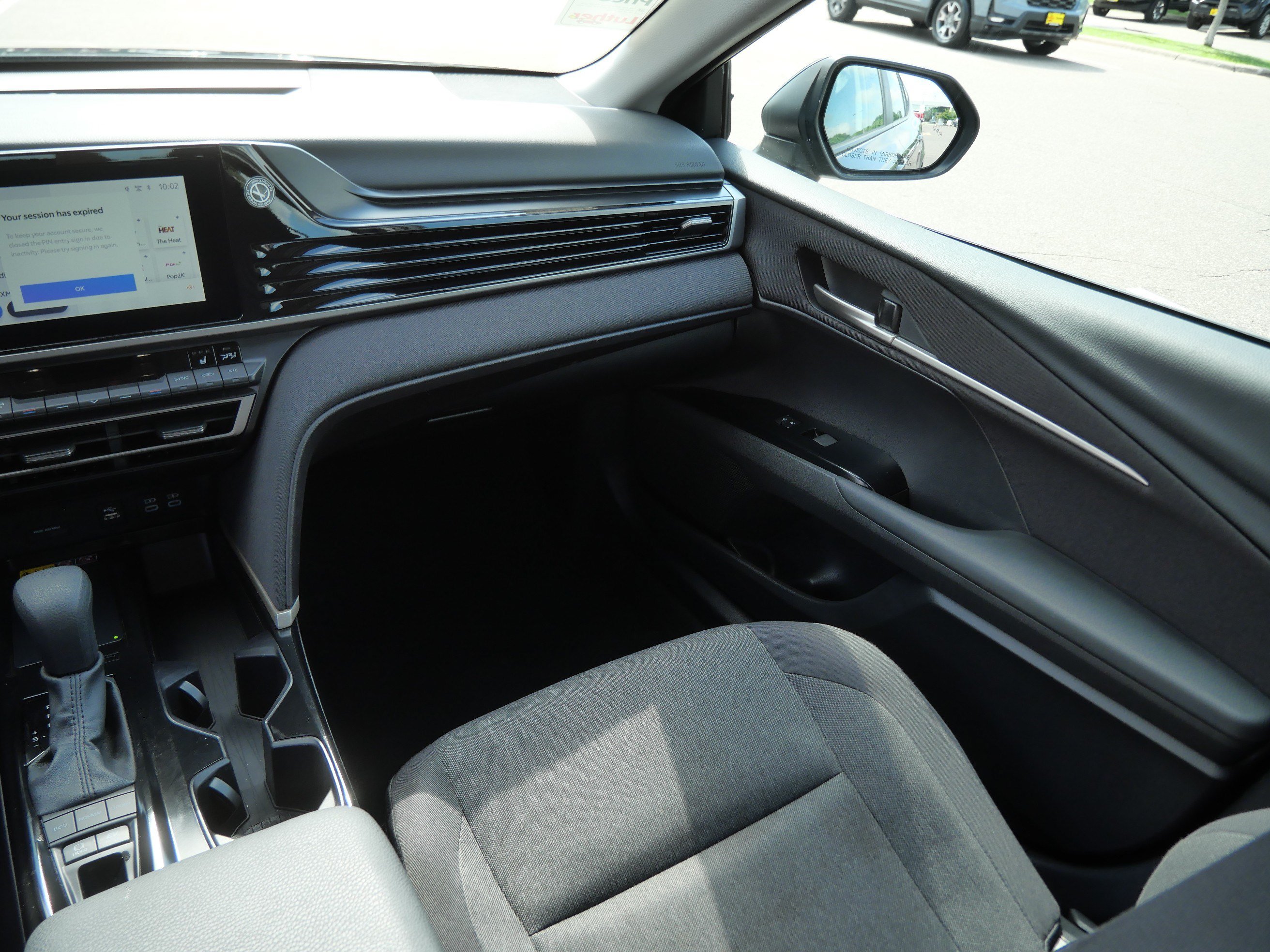 Used 2025 Toyota Camry LE w/ Convenience Package AWD/4WD image 12
