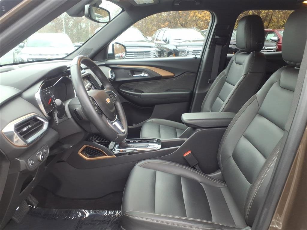 Used 2021 Chevrolet TrailBlazer ACTIV w/ Sun and Liftgate Package image 9