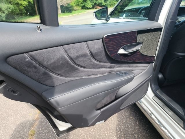 Used 2020 Lexus LS 500 w/ Interior Upgrade Package RWD image 31