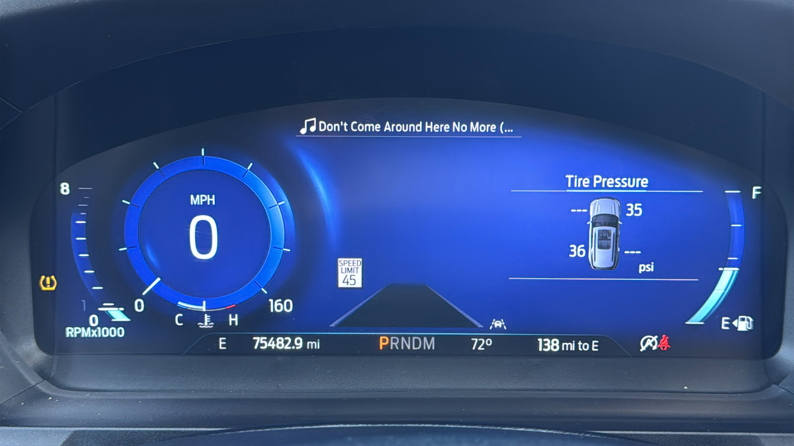 Used 2020 Ford Explorer Platinum w/ Premium Technology Package image 23