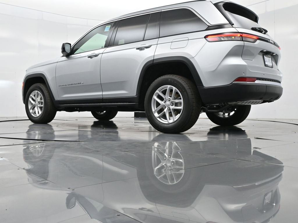 New 2025 Jeep Grand Cherokee Laredo X image 39
