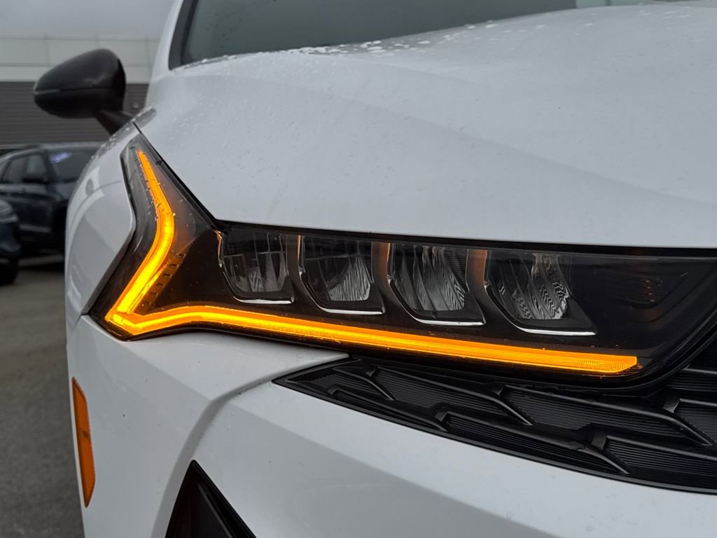 Used 2021 Kia K5 GT-Line image 11