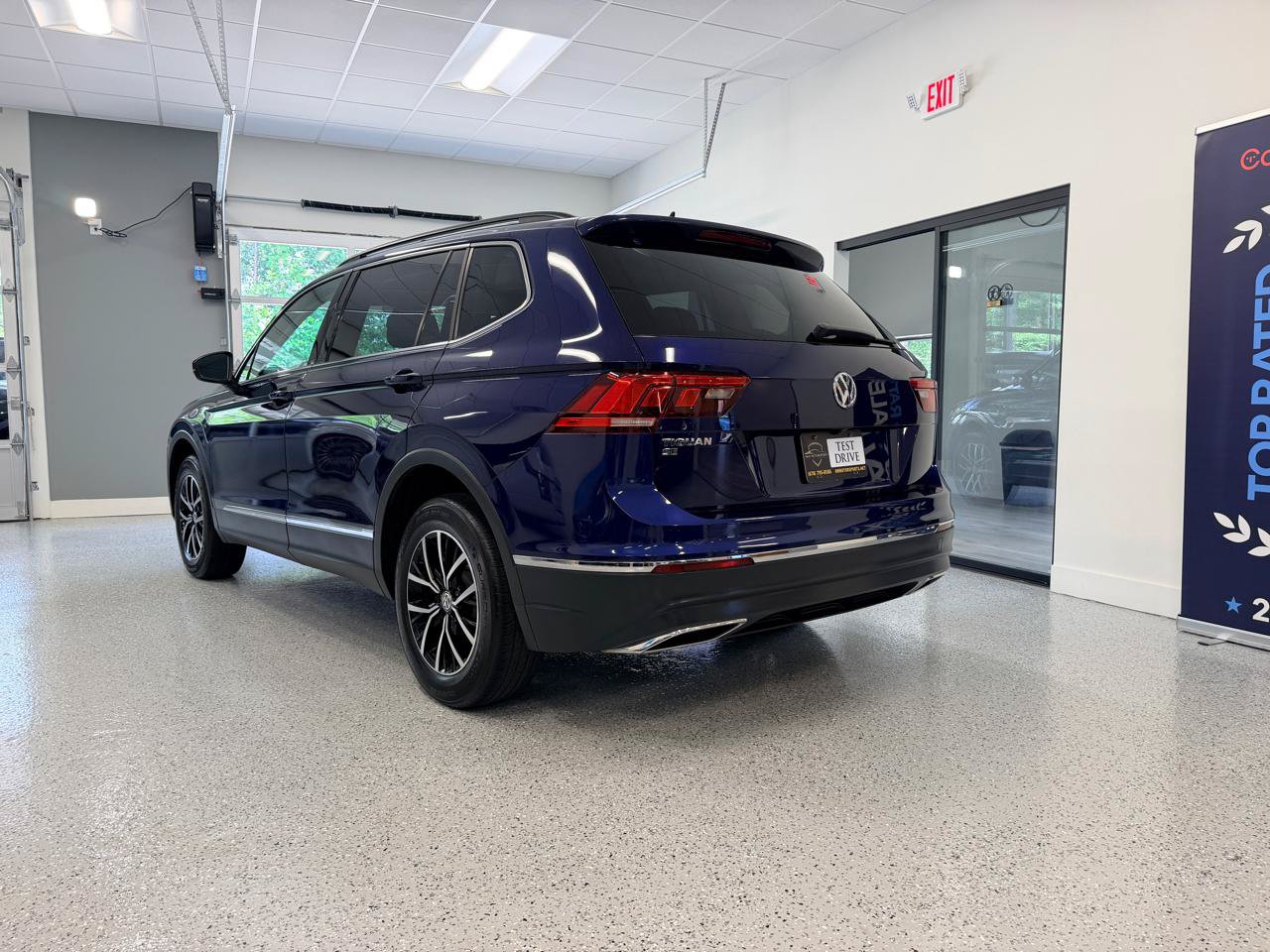 Used 2021 Volkswagen Tiguan S FWD image 6
