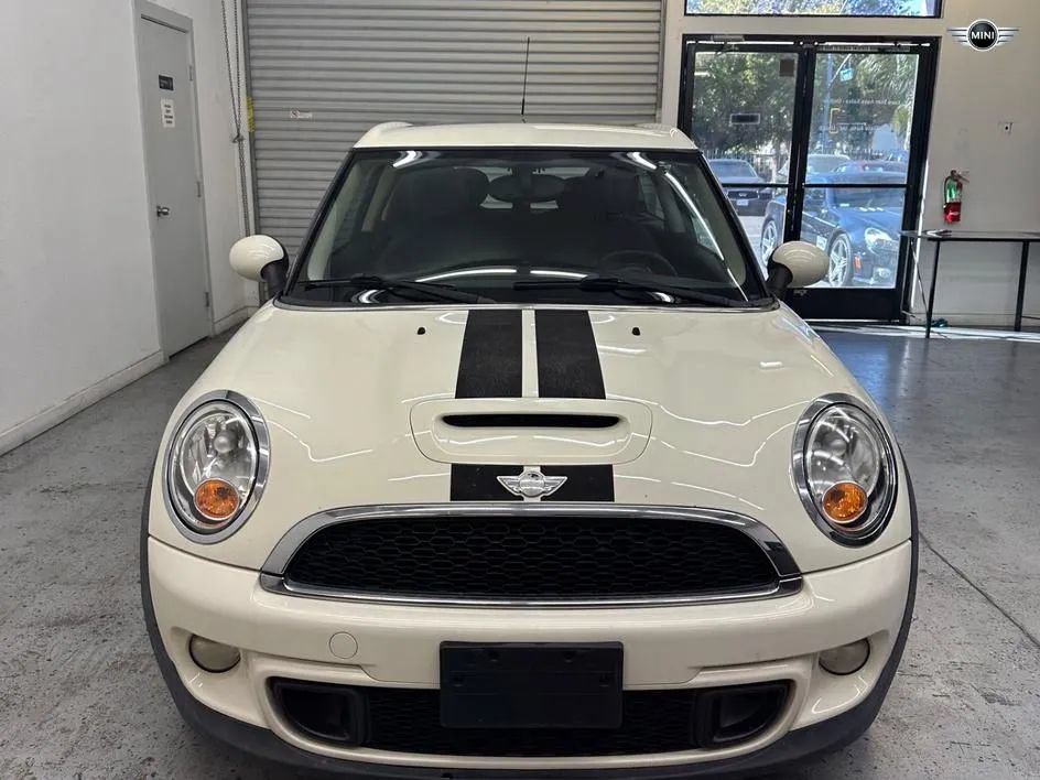 Used 2012 MINI Cooper Clubman S FWD image 2