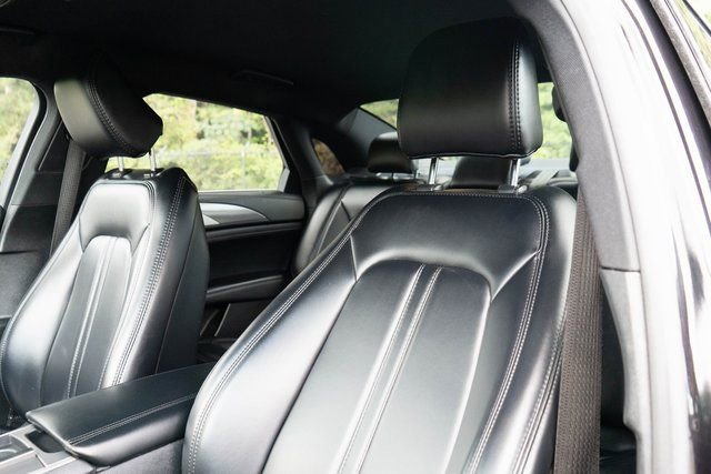 Used 2020 Lincoln MKZ FWD image 19