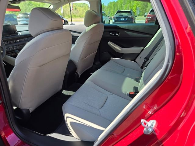 Used 2024 Honda Accord EX image 11