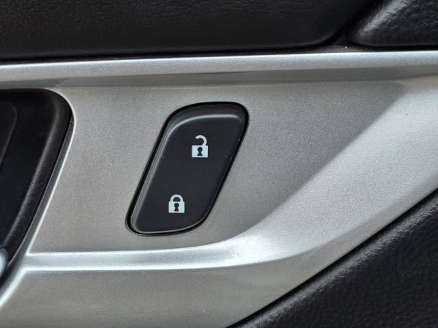 Used 2015 GMC Terrain SLT w/ Chrome Edition image 7