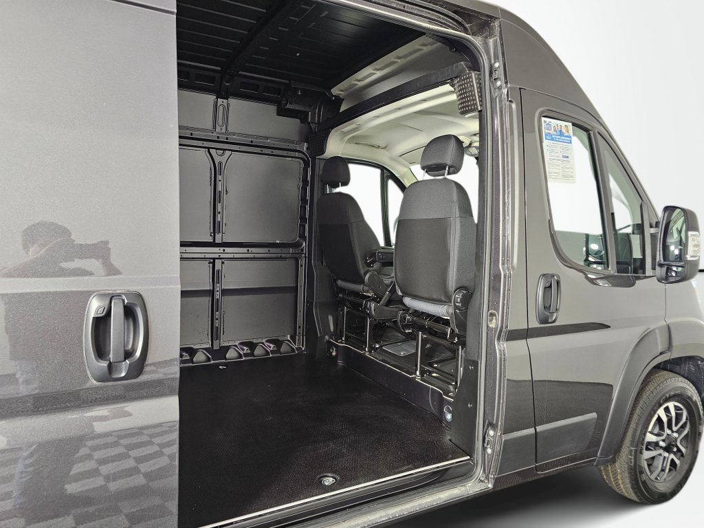 New 2026 RAM ProMaster 2500 w/ Quick Order Package 22G SLT FWD image 31