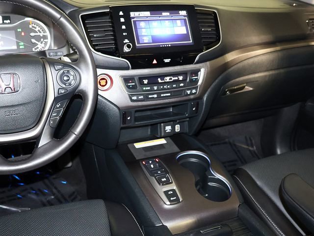 Used 2023 Honda Ridgeline RTL-E image 19