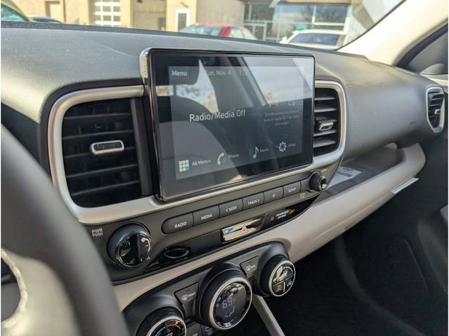 New 2026 Hyundai Venue SEL image 21