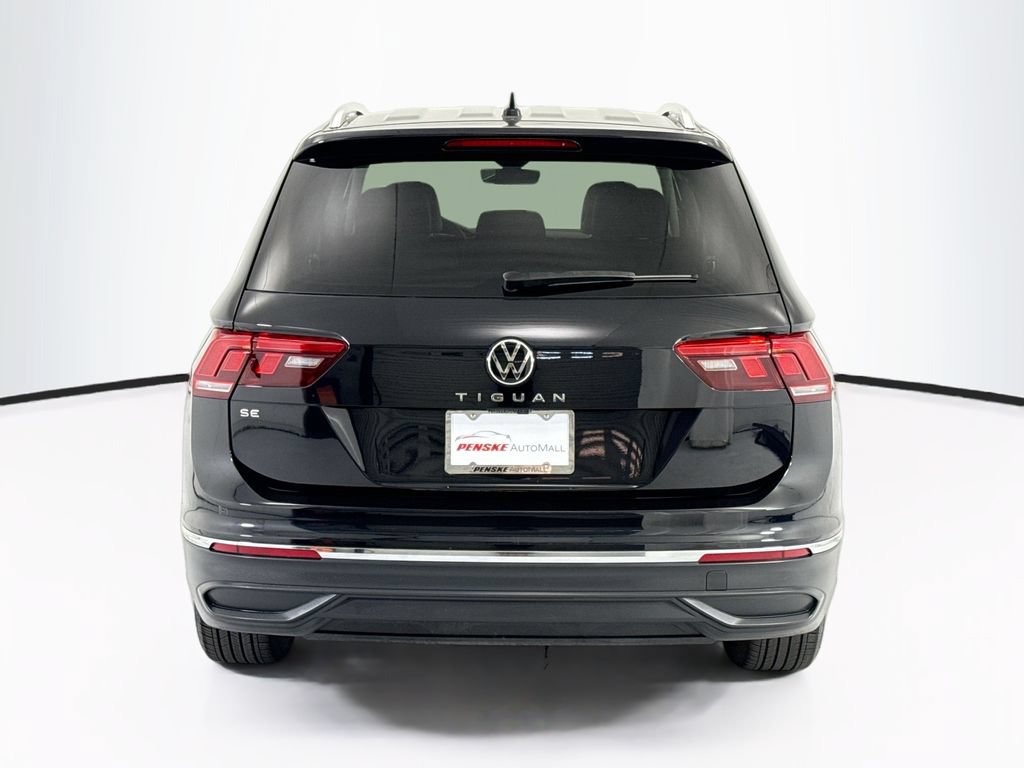 Used 2023 Volkswagen Tiguan SE FWD image 6