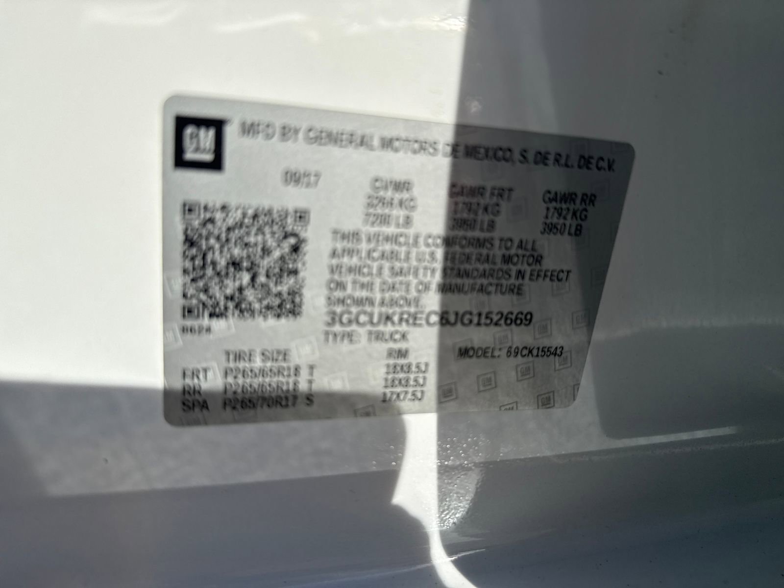 Used 2018 Chevrolet Silverado 1500 LT w/ All Star Edition image 29