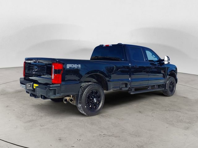 Used 2025 Ford F350 Lariat w/ Black Appearance Package image 5