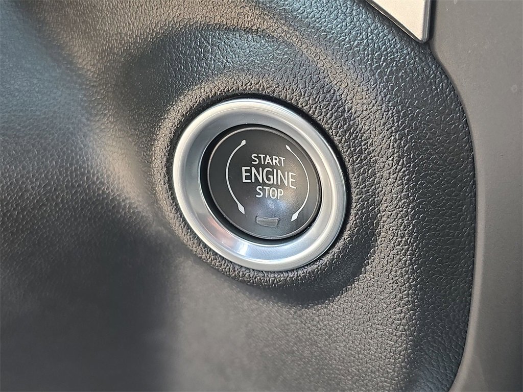 Used 2022 Chevrolet Silverado 1500 RST image 17