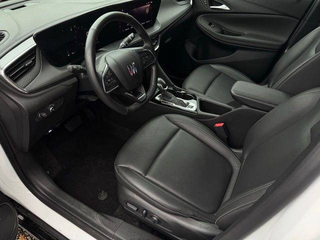 Used 2024 Buick Encore GX Sport Touring w/ Comfort Package image 17