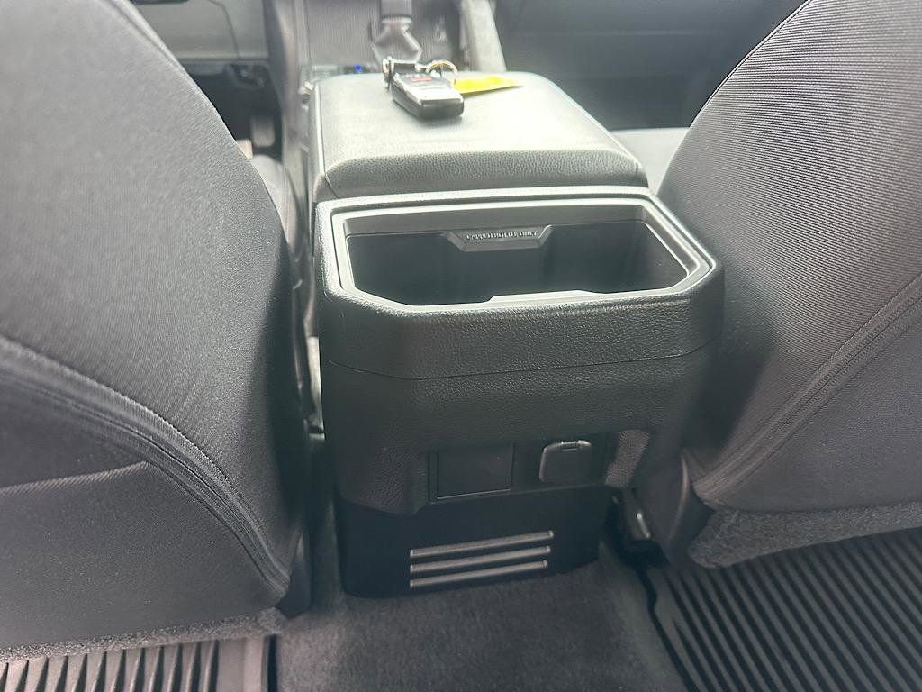 Certified 2025 Toyota Tacoma SR5 image 20