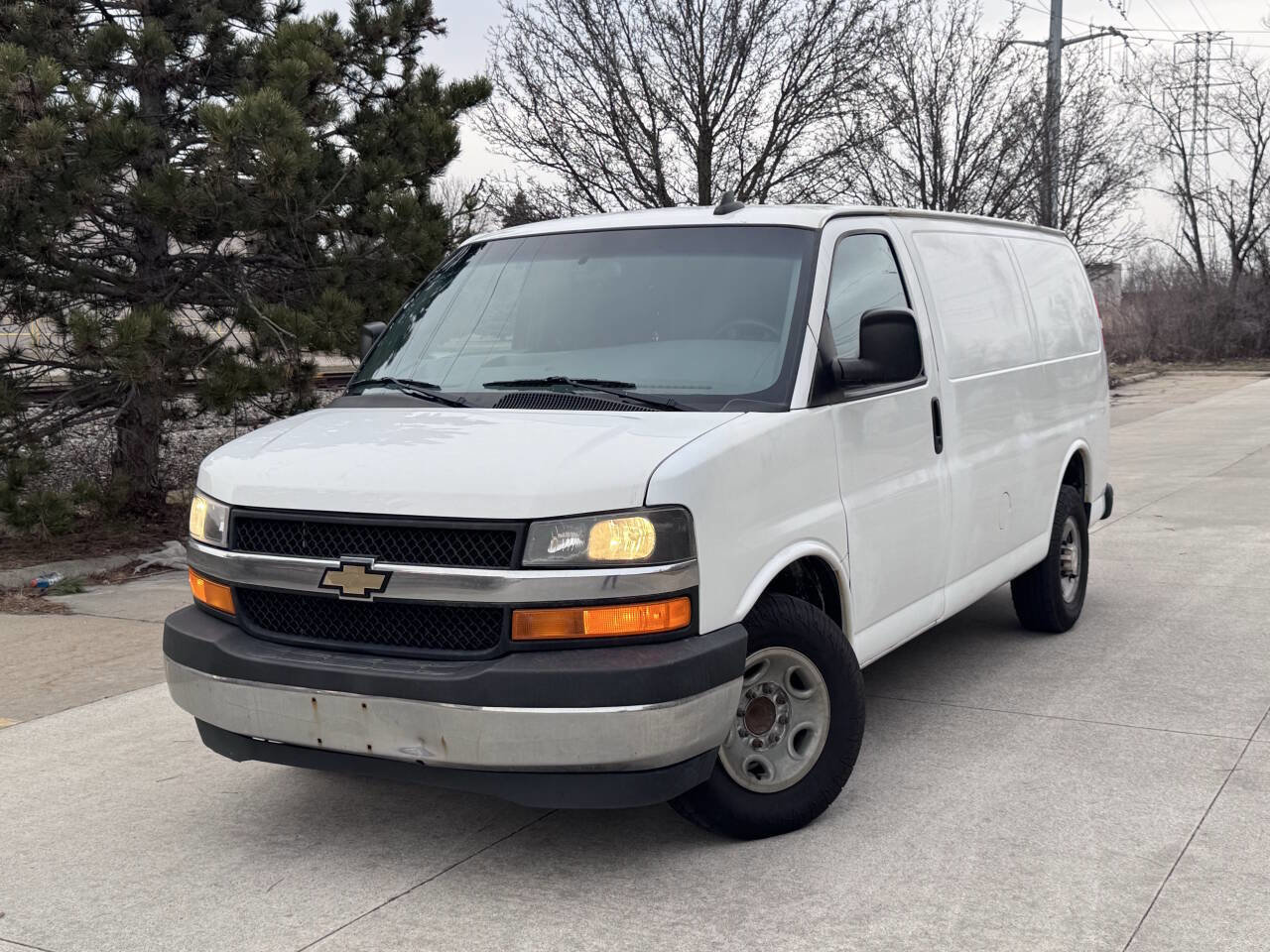 Used 2019 Chevrolet Express 2500 2500 3dr Cargo Van w/ Driver Convenience Package
