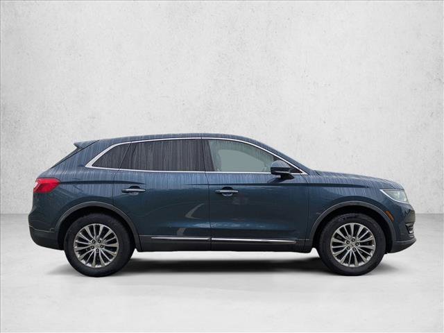 Used 2016 Lincoln MKX Select w/ Climate Package AWD/4WD image 4