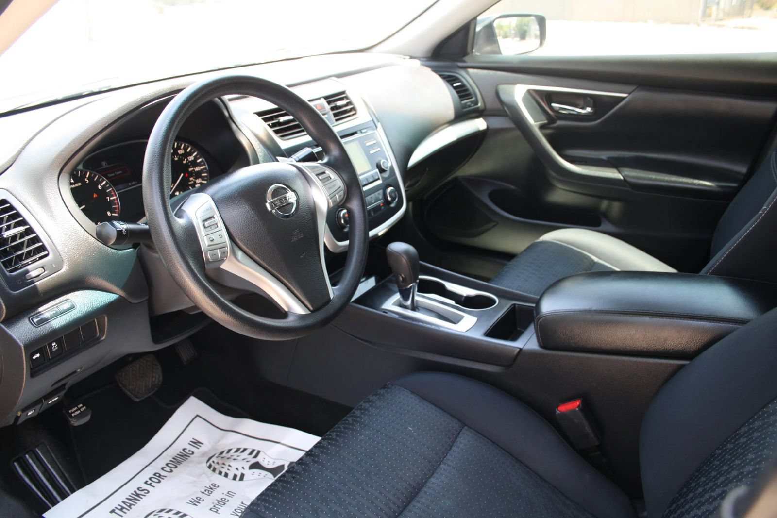 Used 2016 Nissan Altima 2.5 S w/ Interior Lighting Package FWD image 7