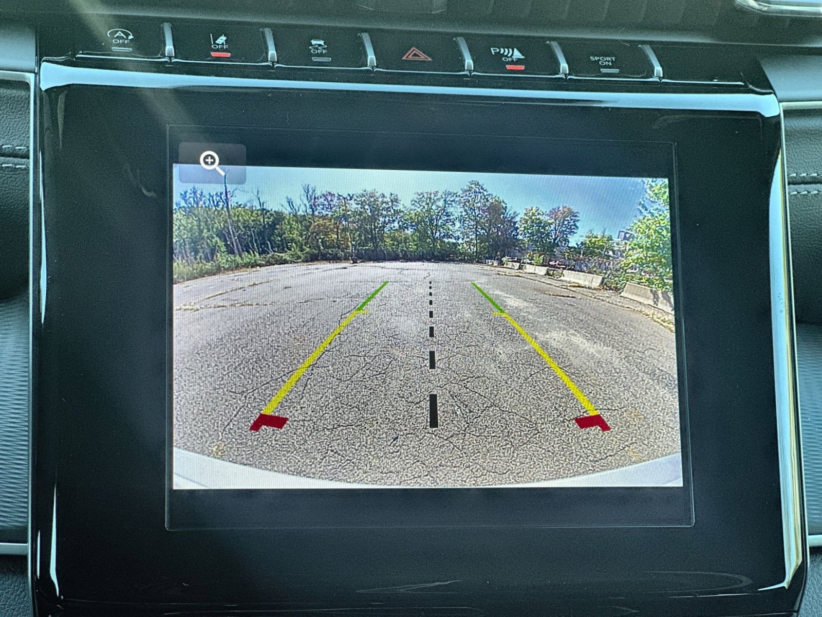 New 2025 Jeep Grand Cherokee Laredo w/ Luxury Tech Group I image 19