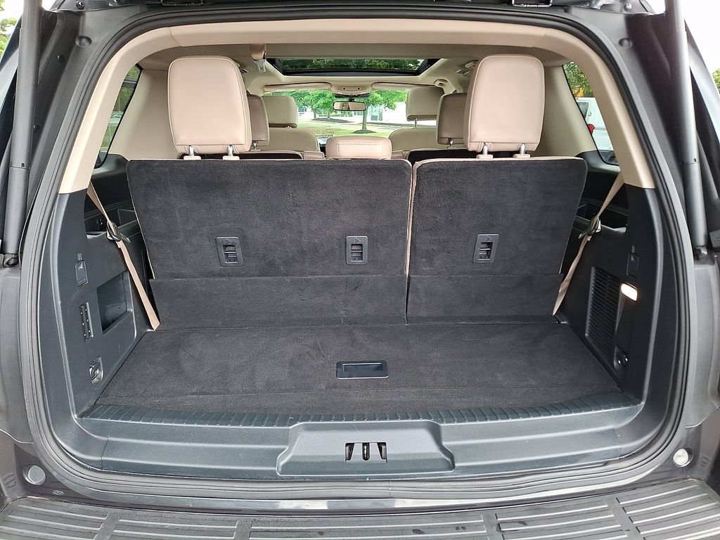 Used 2023 Ford Expedition XLT AWD/4WD image 31