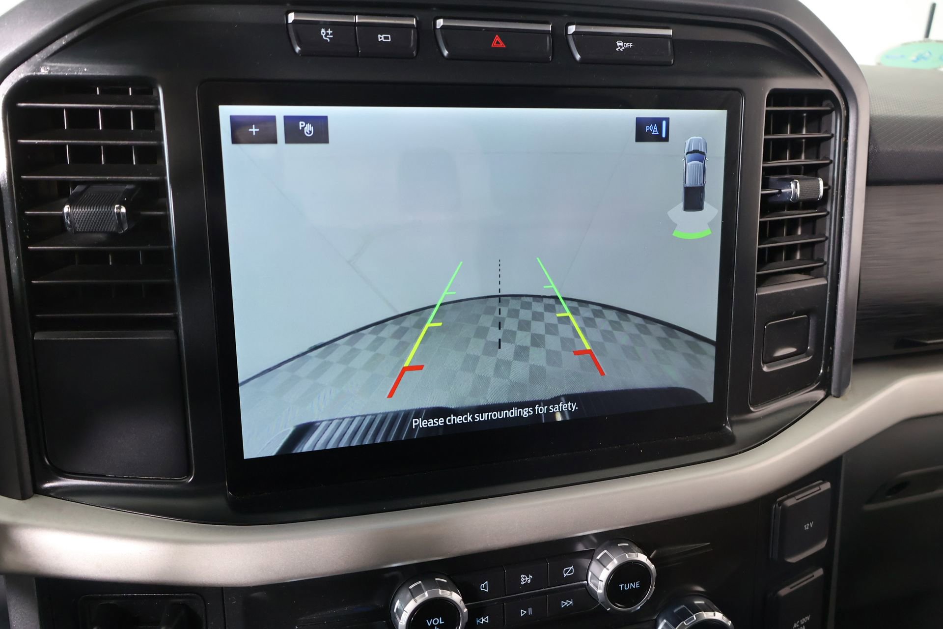 Used 2022 Ford F150 XLT w/ Equipment Group 302A High image 6