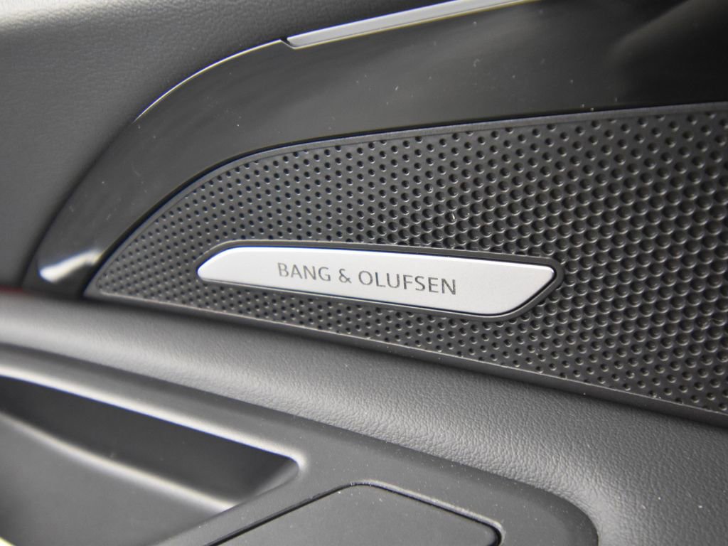 New 2025 Audi Q5 Prestige image 25