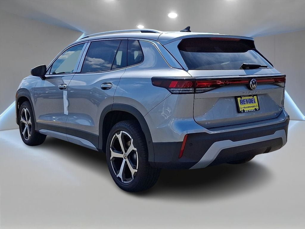 New 2026 Volkswagen Tiguan SE AWD/4WD image 3