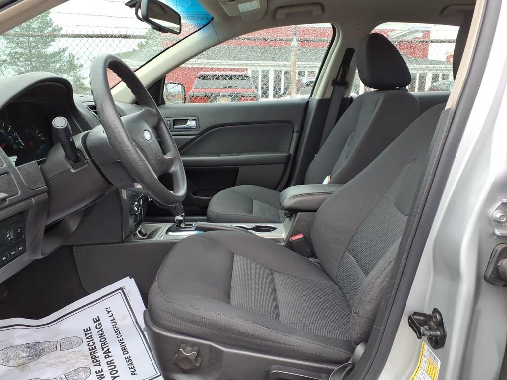Used 2010 Ford Fusion SE image 14