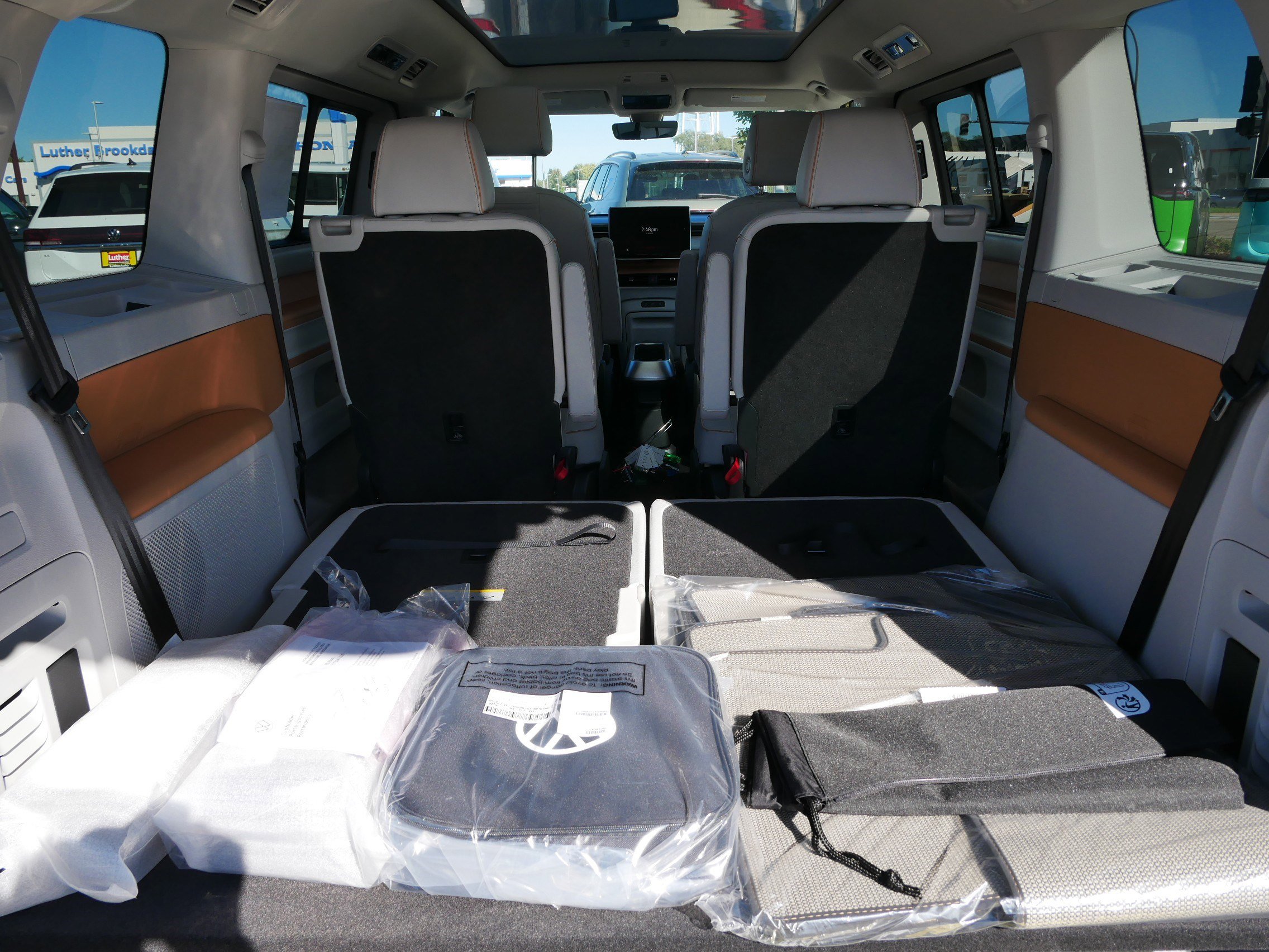 New 2025 Volkswagen ID. Buzz Pro S Plus image 6