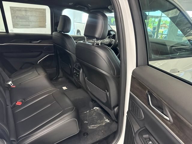 New 2026 Jeep Grand Cherokee Limited AWD/4WD image 25