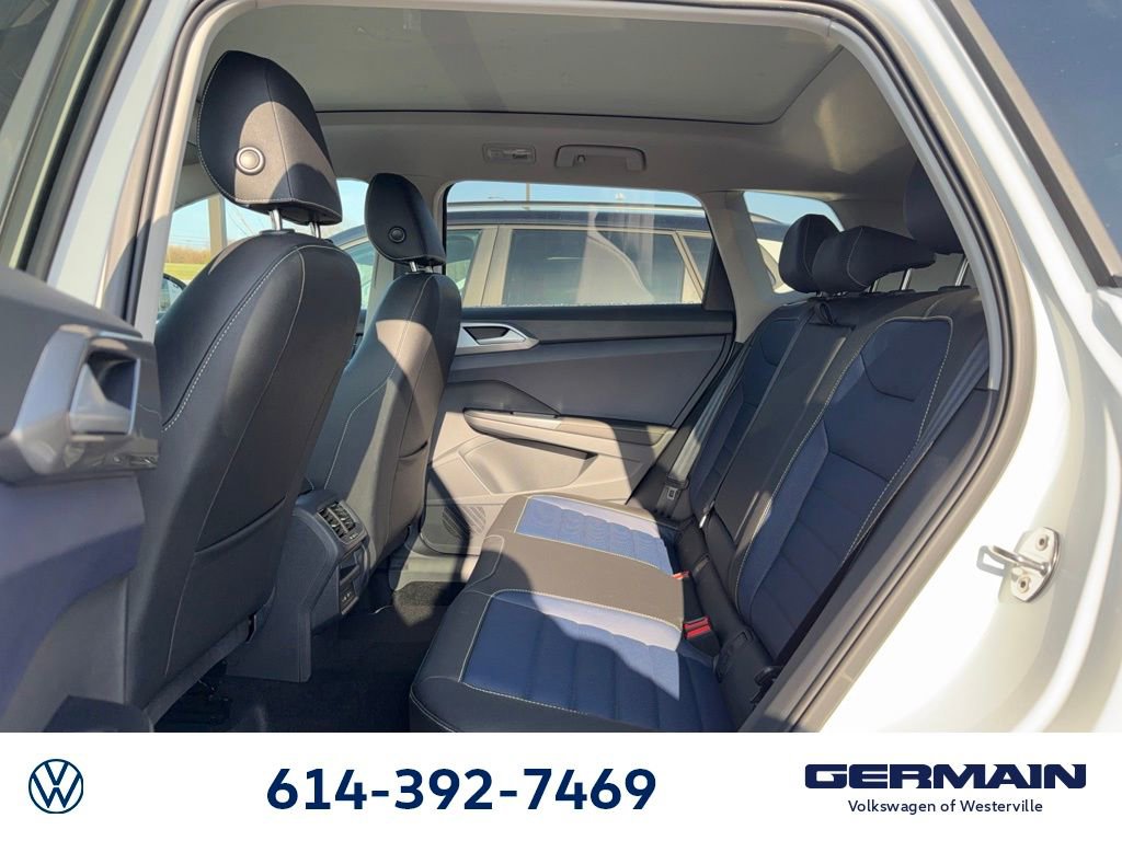 New 2026 Volkswagen Taos SEL image 17