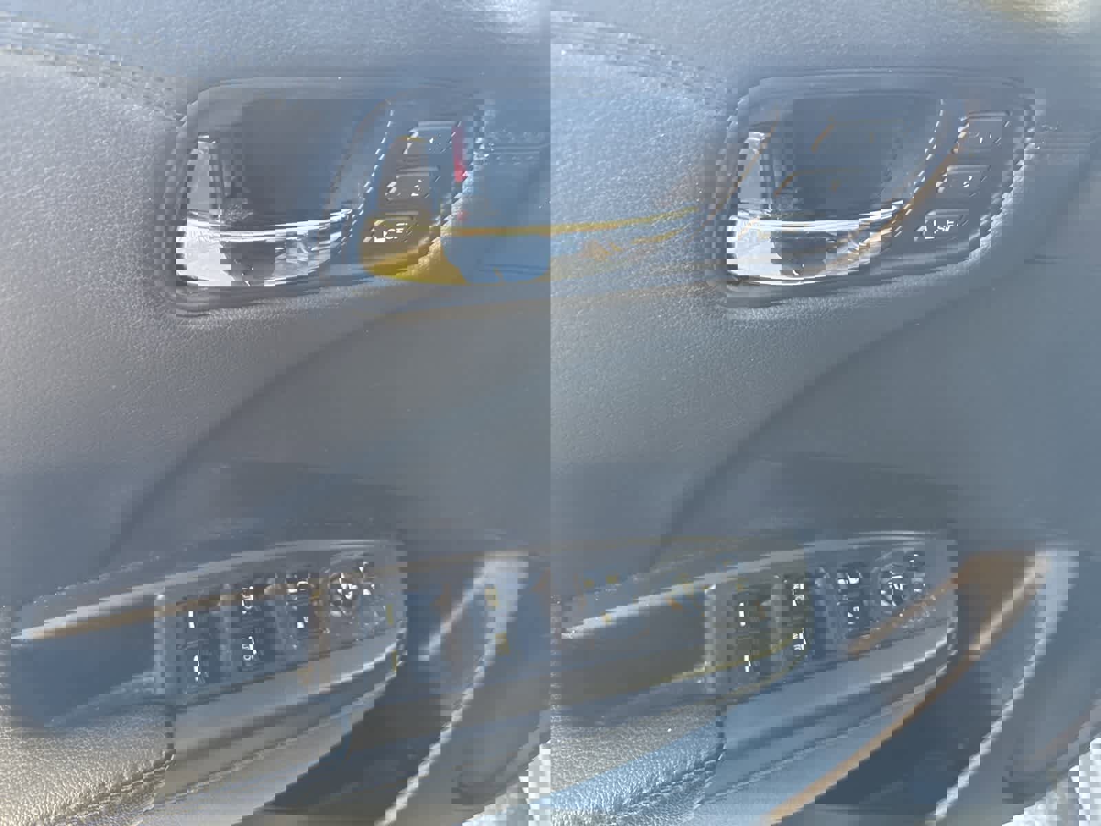 Used 2018 Acura RDX w/ Tech & AcuraWatch Plus Pkg image 17