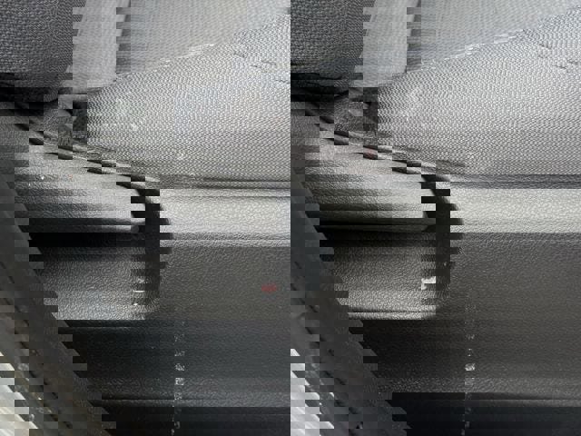 Used 2025 Toyota Corolla Cross AWD Hybrid image 31